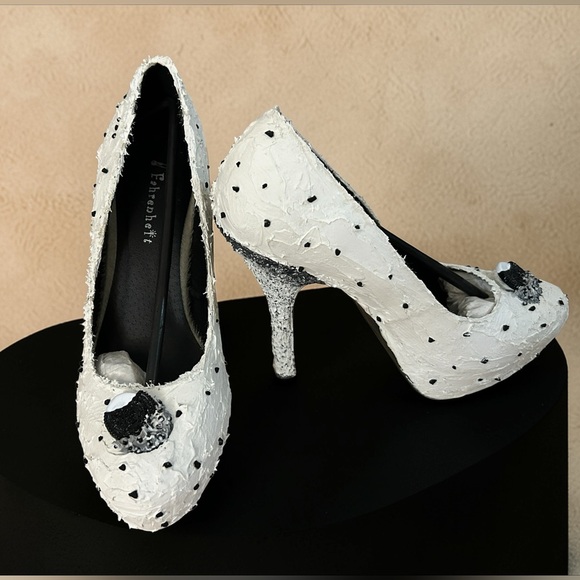 Shoes - Custom Cookies & Cream Ice Cream Heels
Size 7.5 One Of A Kind Handmade